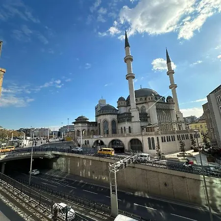 The Square 30 Apartment Istanbul